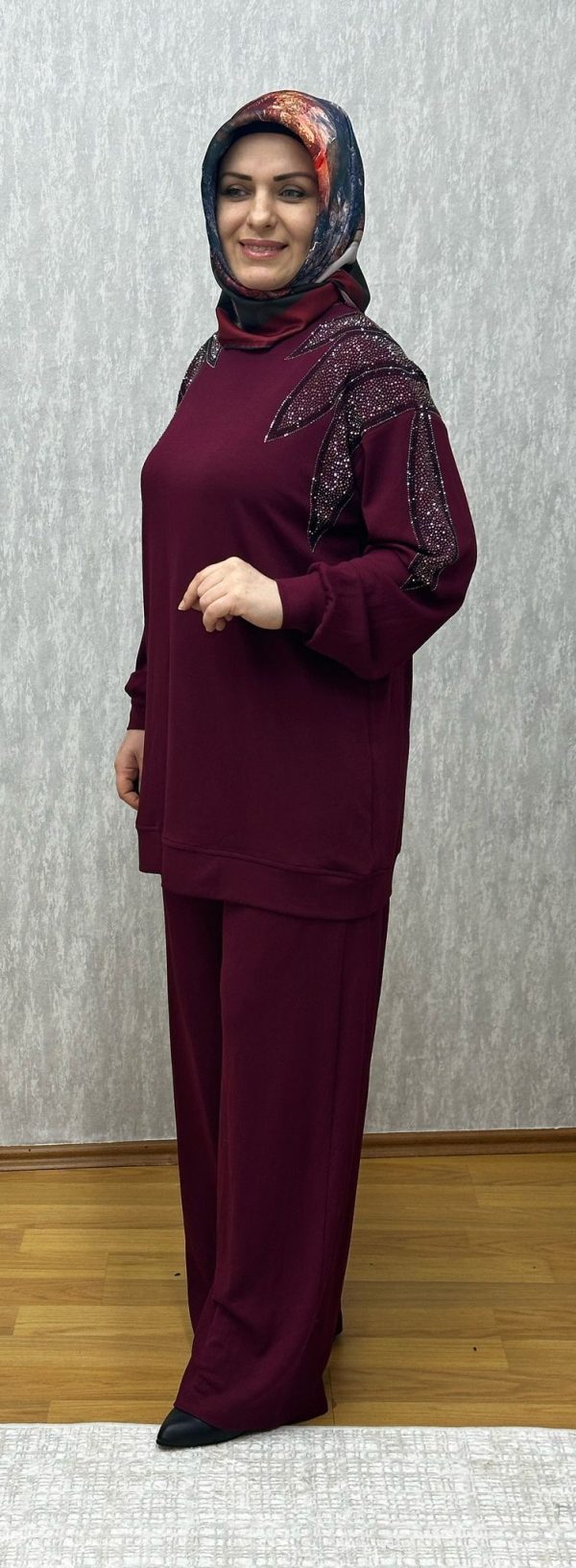 Oysho Omuz Taş Detaylı Pantolonlu İkili Takım - Görsel 3