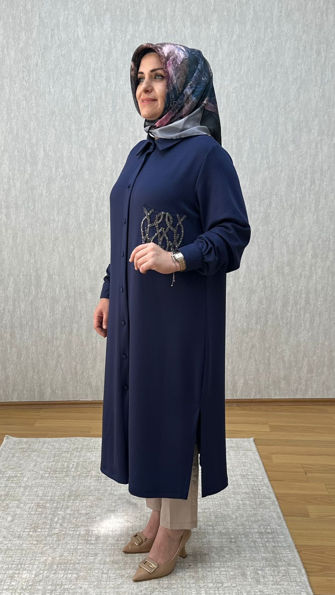 taşlı cep detaylı lacivert oysho tunik - Görsel 4