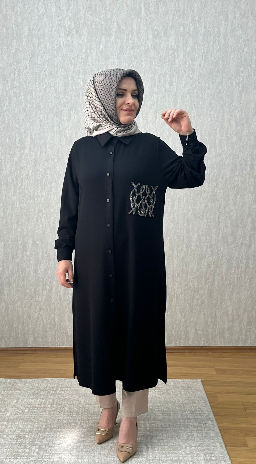 taşlı cep detaylı siyah oysho tunik - Görsel 5
