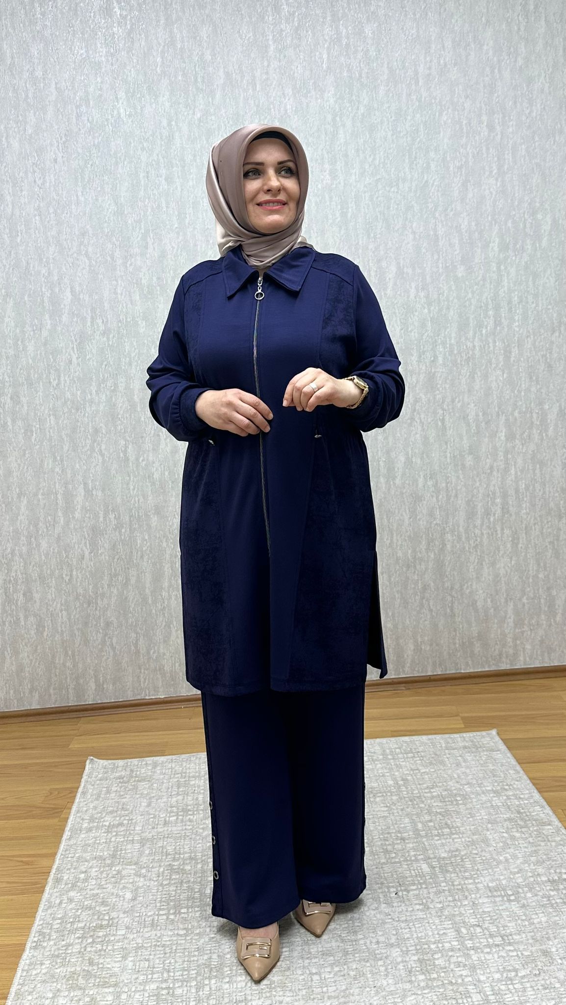 lacivert fermuarlı oysho takım