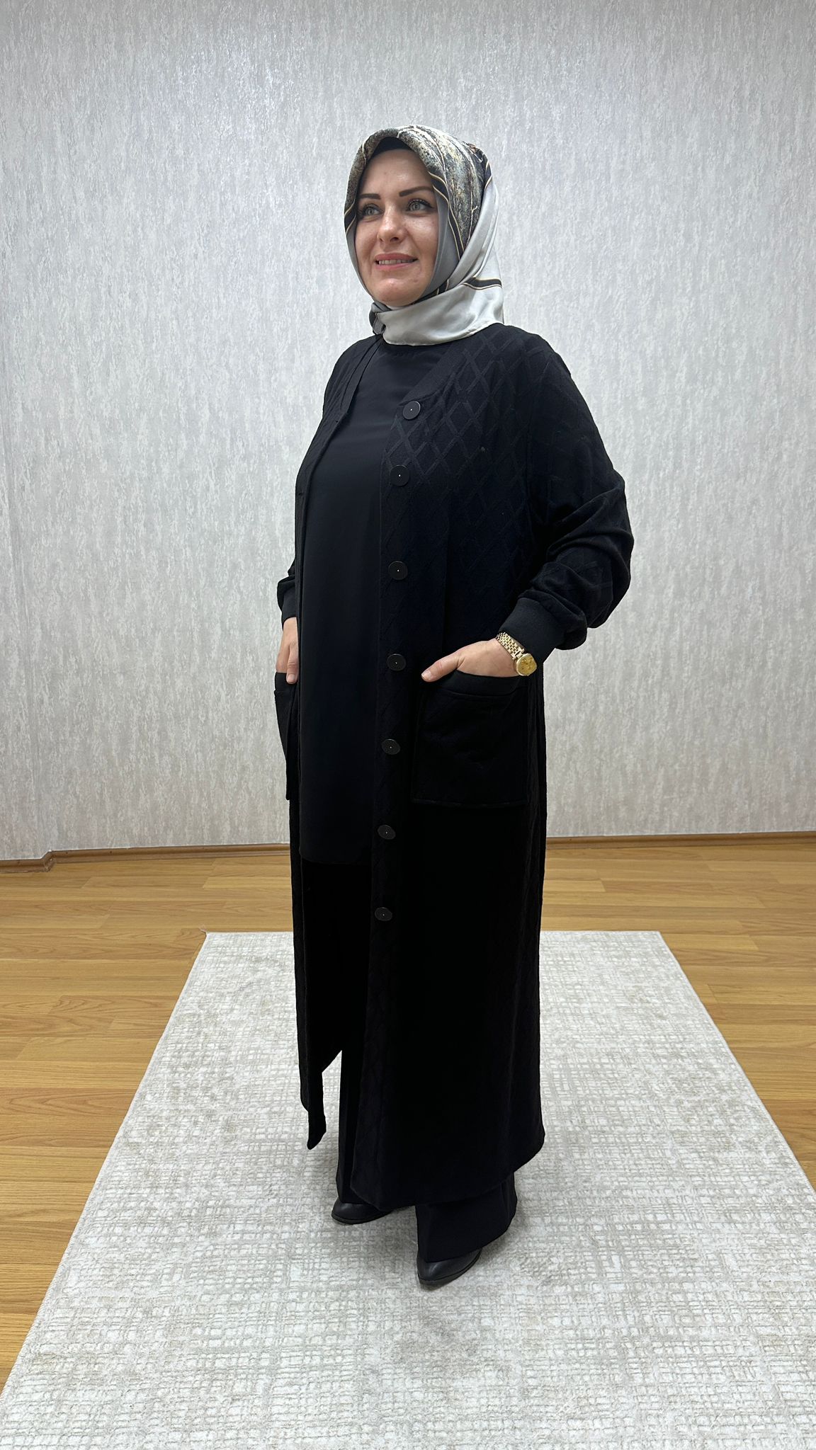 siyah merserize hırka - Görsel 2