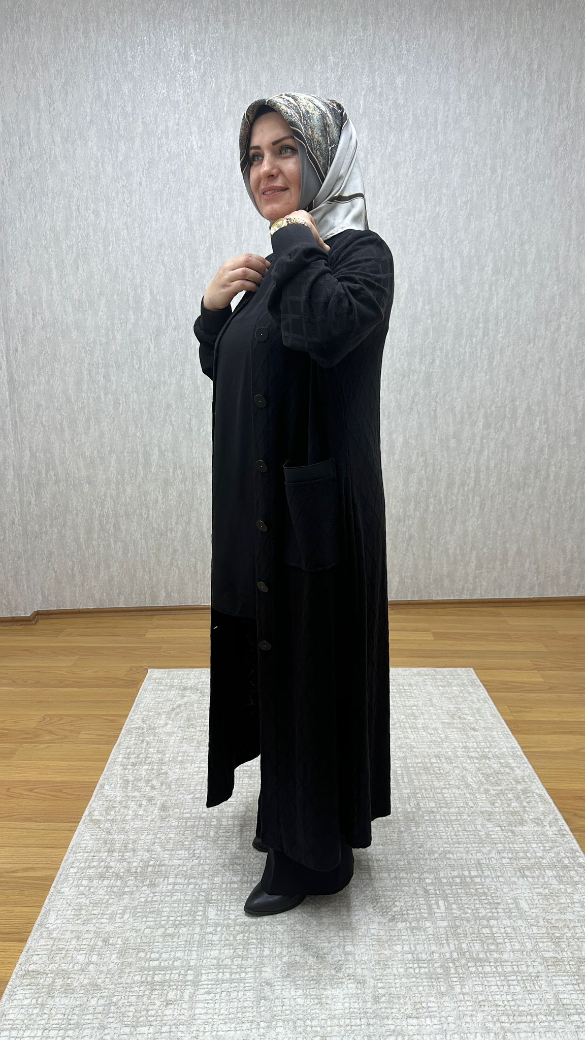 siyah merserize hırka - Görsel 3