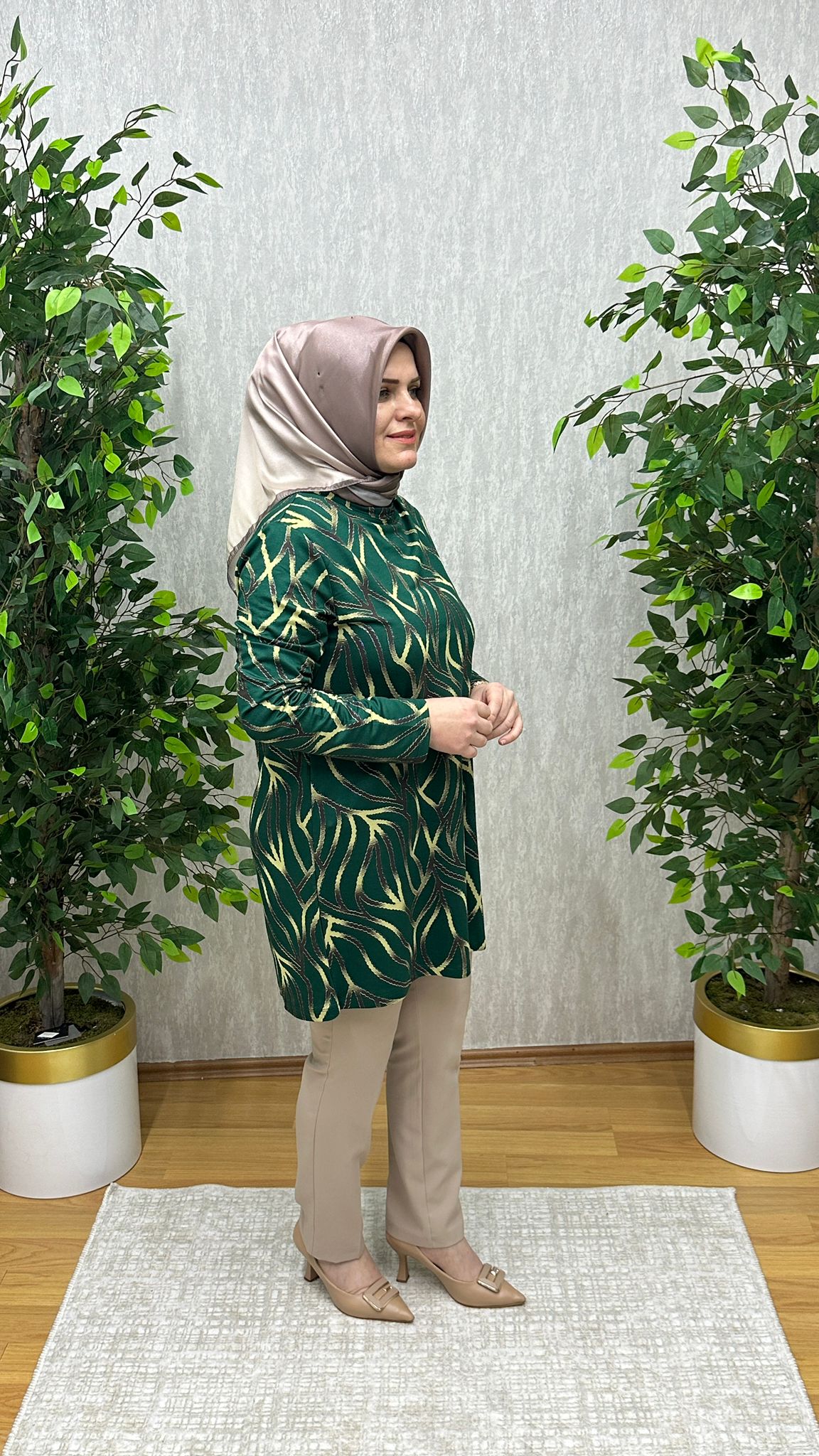 desenli zümrüt tunik - Görsel 3